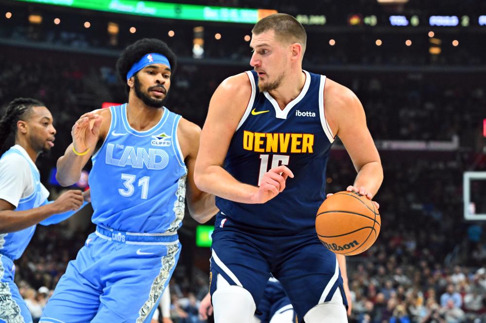 春丽无疑是 春丽无疑是