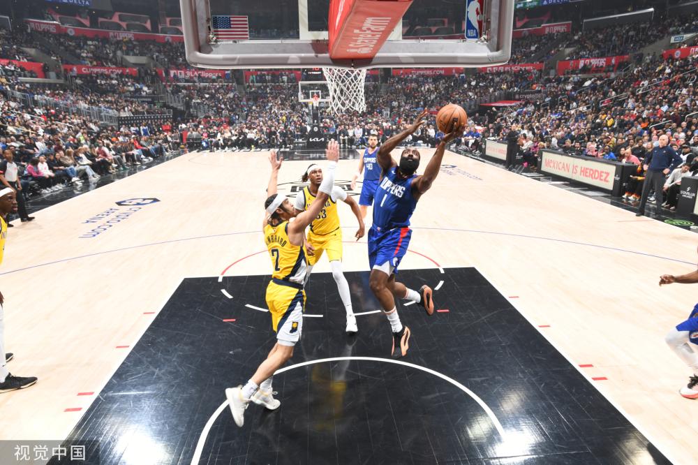 在社交媒体 在社交媒体